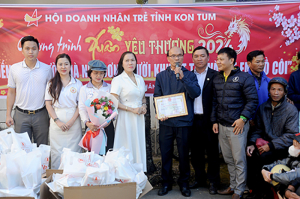 DNT KTO: Chương trình "XUÂN YÊU THƯƠNG 2024