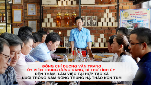 Bí thư Tỉnh ủy Dương Văn Trang thăm và làm việc tại các hợp tác xã trên địa bàn thành phố Kon Tum