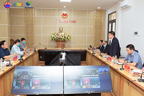 UBND tỉnh Kon Tum làm việc với De Heus Và Tập đoàn Hùng Nhơn về thu hút đầu tư và khảo sát Dự Án tổ hợp nông nghiệp công nghệ cao.