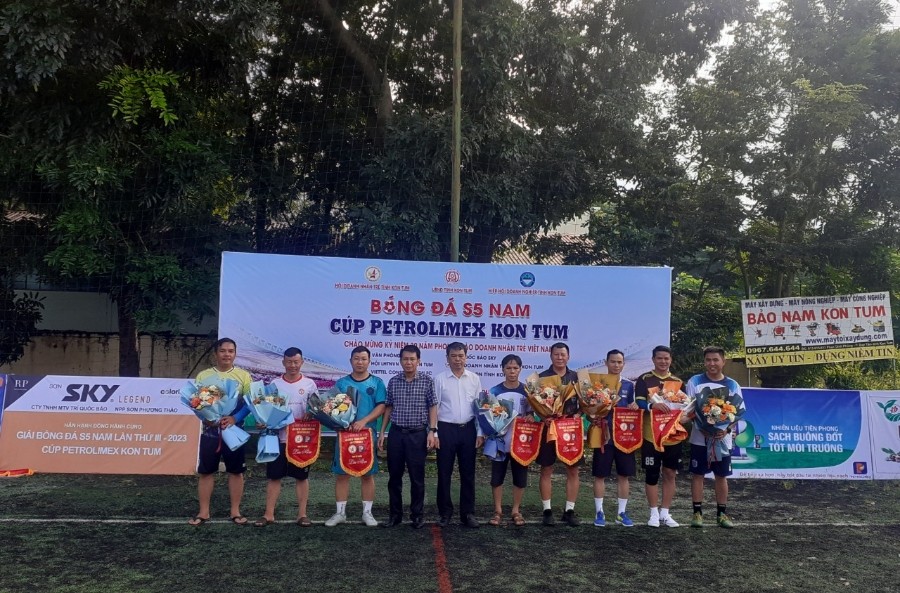 Hội thao chào mừng Ngày Doanh nhân Việt Nam