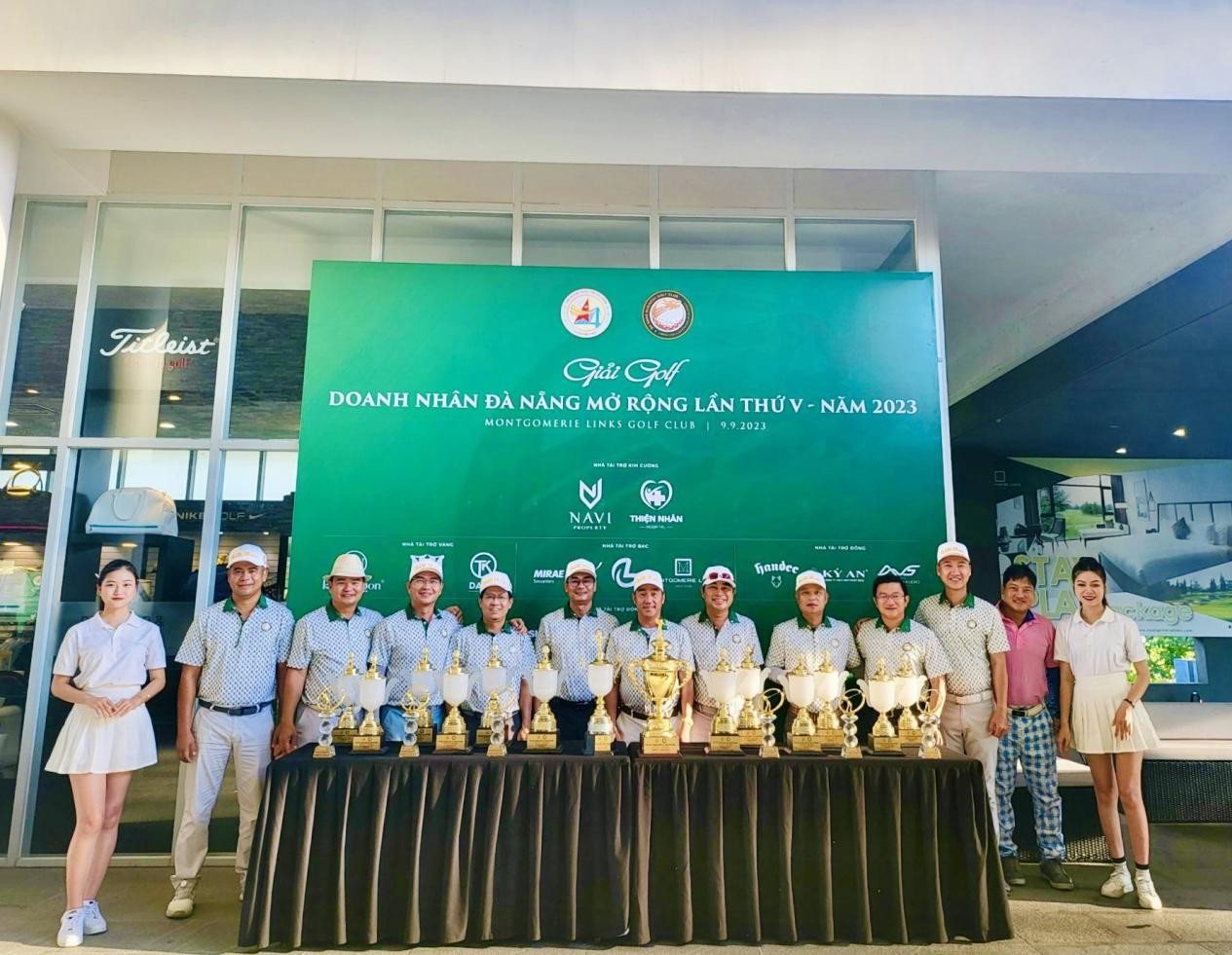 Doanh nhân cả nước tham dự giải golf mở rộng tại Đà Nẵng