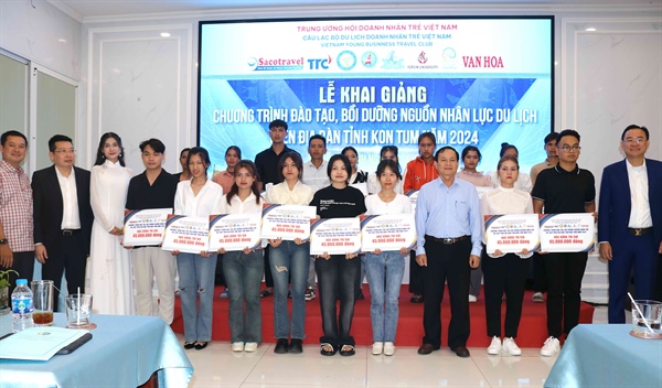 Khai giảng Chương trình đào tạo, bồi dưỡng nguồn nhân lực du lịch trên địa bàn tỉnh Kon Tum 2024