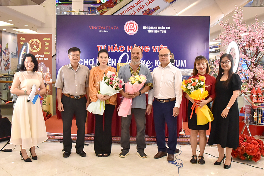 DNT-KTO: Hội Doanh nhân trẻ tỉnh Kon Tum lần đầu tổ chức CHỢ PHIÊN ONLINE KON TUM - 2024